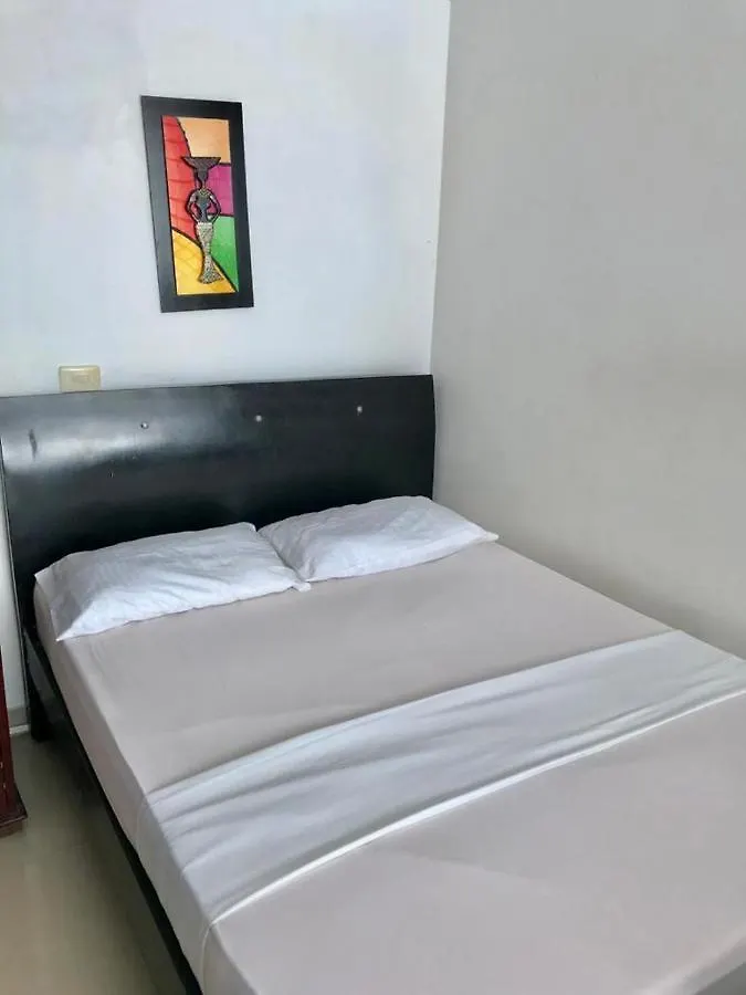 Apartaestudios En Edificio El Conquistador Cartagena Apartment